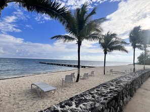 Villas Pappagallo beach
