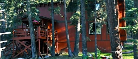 Front view of the Tall Tree Lodge, Large front yard, with beautiful views