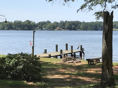 Escape to Amy's Mink Cabin at Lake Greenwood