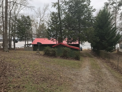 Escape to Amy's Mink Cabin at Lake Greenwood