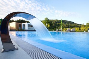 Utomhuspool