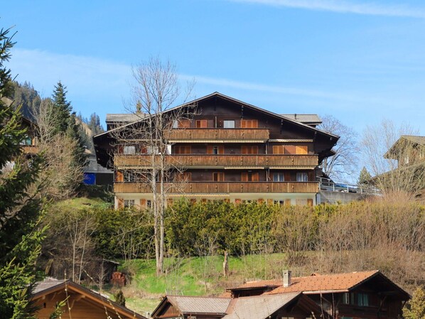 Sky, Property, Building, Plant, Cloud, Window, Tree, Wood, Land Lot, House