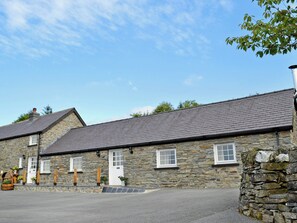 Exterior | Grofftau Cottages - Awel Y Mynydd, Pontrhydfendigaid, nr. Tregaron