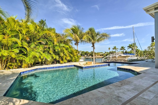 St Pete Beach Vacation Rental | 3BR | 5BA | 3,600 Sq Ft | Step-Free Access