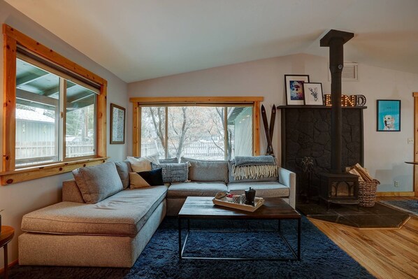 New furnishings, tastefully chosen for your enjoyment