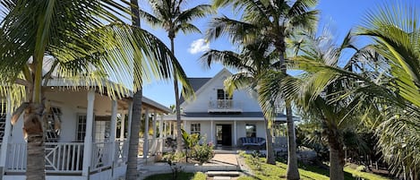 The Main Cottage is on the right, the Master Suite Cottage on the left.