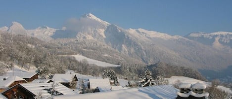 Le hameau de Mathonex l'hiver