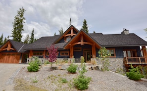 A huge, 4200 square foot mountain home at the base of Kicking Horse Resort.