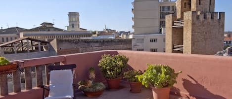 Vista sulla torre medievale - View on the medieval tower