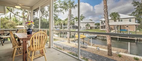 Crystal River Vacation Rental | 3BR | 2BA | 1,700 Sq Ft | 3 Steps to Access