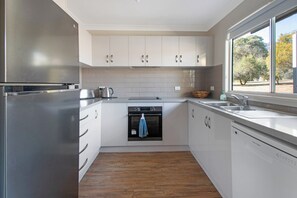 Fully equipped kitchen