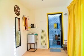 Purple Cabin Ammenities & Private Bathroom