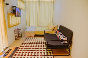 Purple Cabin Queen & Sofa bed