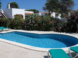 www.villasjuliamenorca.com