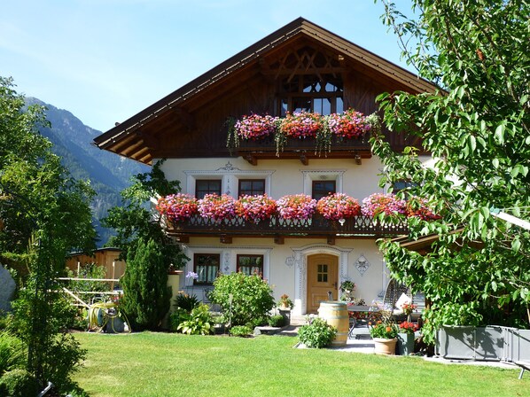 Haus Huberta im Sommer