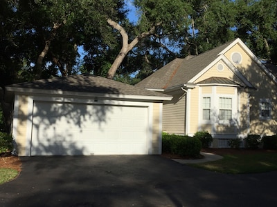 Hilton Head Paradise: 3BR/3BA, Close to Westin, Beach, Tennis & Golf