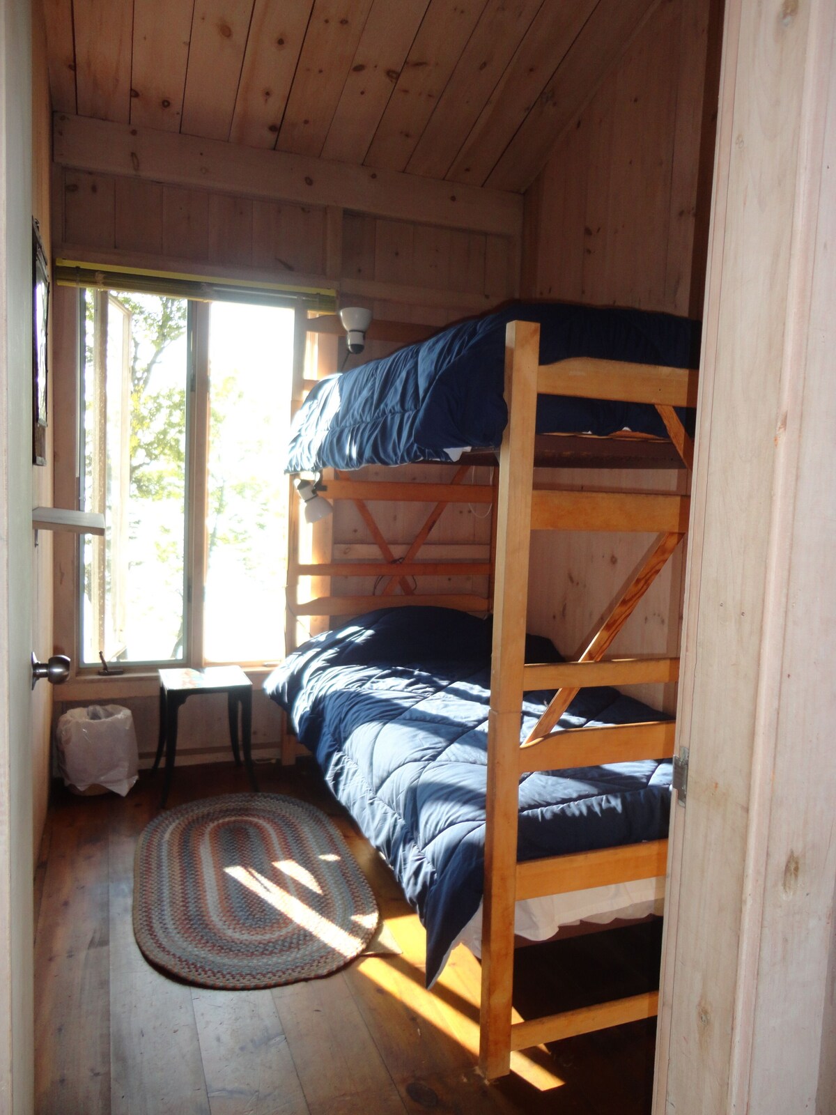 Large, Comfy Ocean Front home minutes from Acadia National Park!