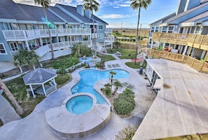 Private Deck | Community Amenities | 2nd Floor Condo
