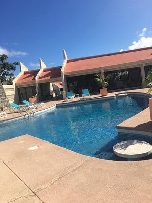 condo pool