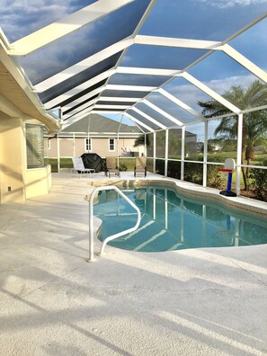 Bask in the sun on the large lanai or swim in the pool that is 3-6 feet deep 