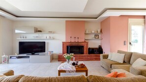 sittind room