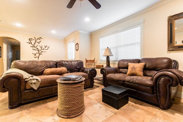 Open Living room great for friend and family time!