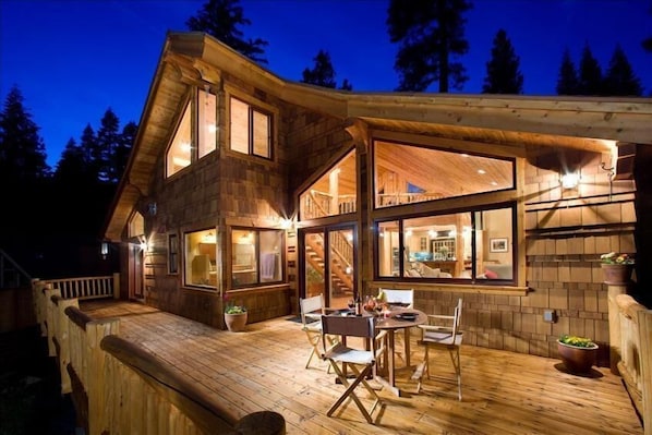 Sun-deck facing North Lake Tahoe at Twilight