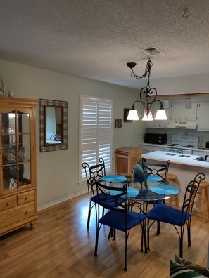 dining room with lotsa space for entertaining. Newly renovated