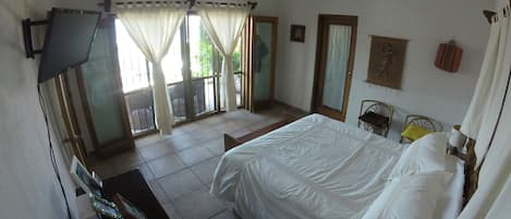 One room with Queen size bed, ocean view, own terrace and bathroom