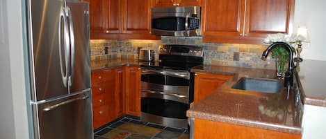 Upgraded Kitchen with High End Appliances