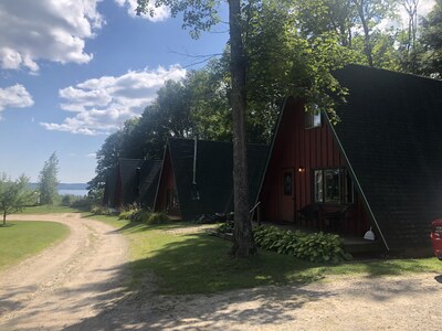 Cozy little A-Frame located in beautiful Harbor Springs.