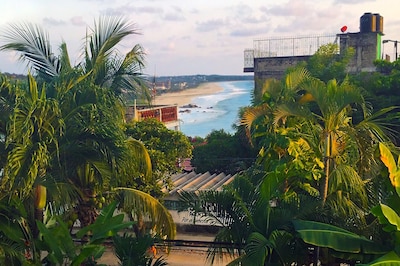 Casa con vista al mar y gran piscina privada