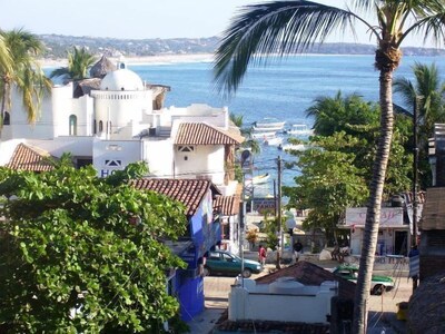 Casa con vista al mar y gran piscina privada