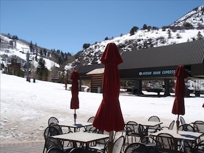Arrowbahn Express less than 300 steps from our front door. You can ski home!