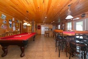 Terrace Level Game Room