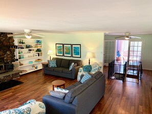 Fresh, incredibly comfortable living room with lava fireplace