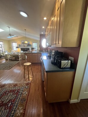 Open living room/ kitchen 