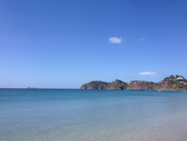 Flamingo Beach - walking distance