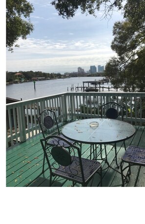 Large oversized balcony overlooking river