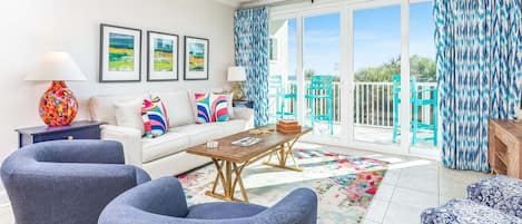 Beach House 415 - Casual and contemporary oceanfront condo