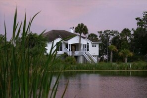 Entrance by the Lagoon