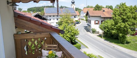 Beim Plößl - Dorfblick-Blick vom Balkon der Ferienwohnung Dorfblick