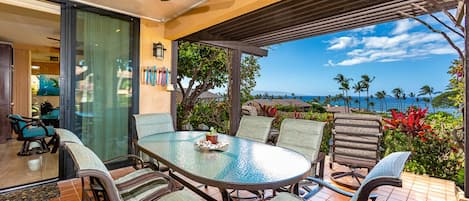 Ocean view from your private lanai & outdoor dining