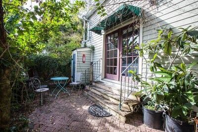 Treme Shotgun House 3 Blocks to French Quarter Sleeps up to 4