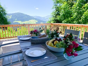 Brotzeit mit Ausblick
