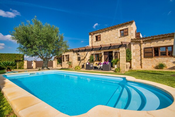 Rustikale Finca mit Grill und Pool auf Mallorca