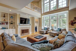 Main Floor Living Area