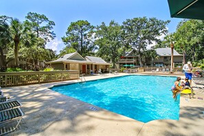 Beachwalk Pool