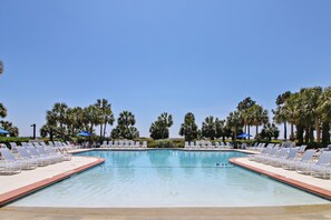 Shorewood Villa Pool