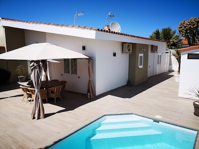 Cozy & privacy-protected private accommodation with private pool in a quiet location